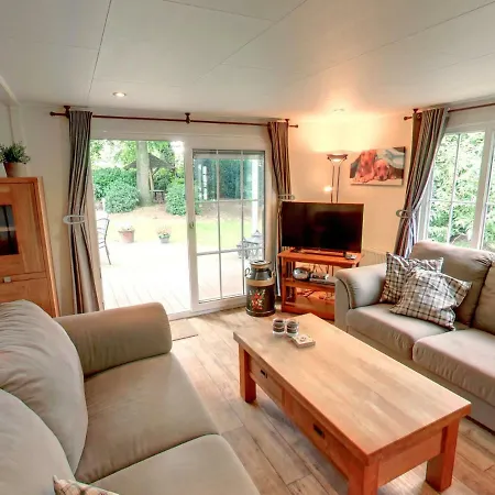 Holiday De Ijsvogel.1 Holiday home Voorthuizen