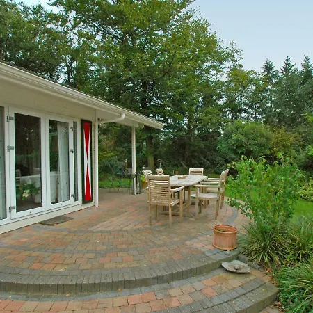 Holiday De Ijsvogel.1 Holiday home *